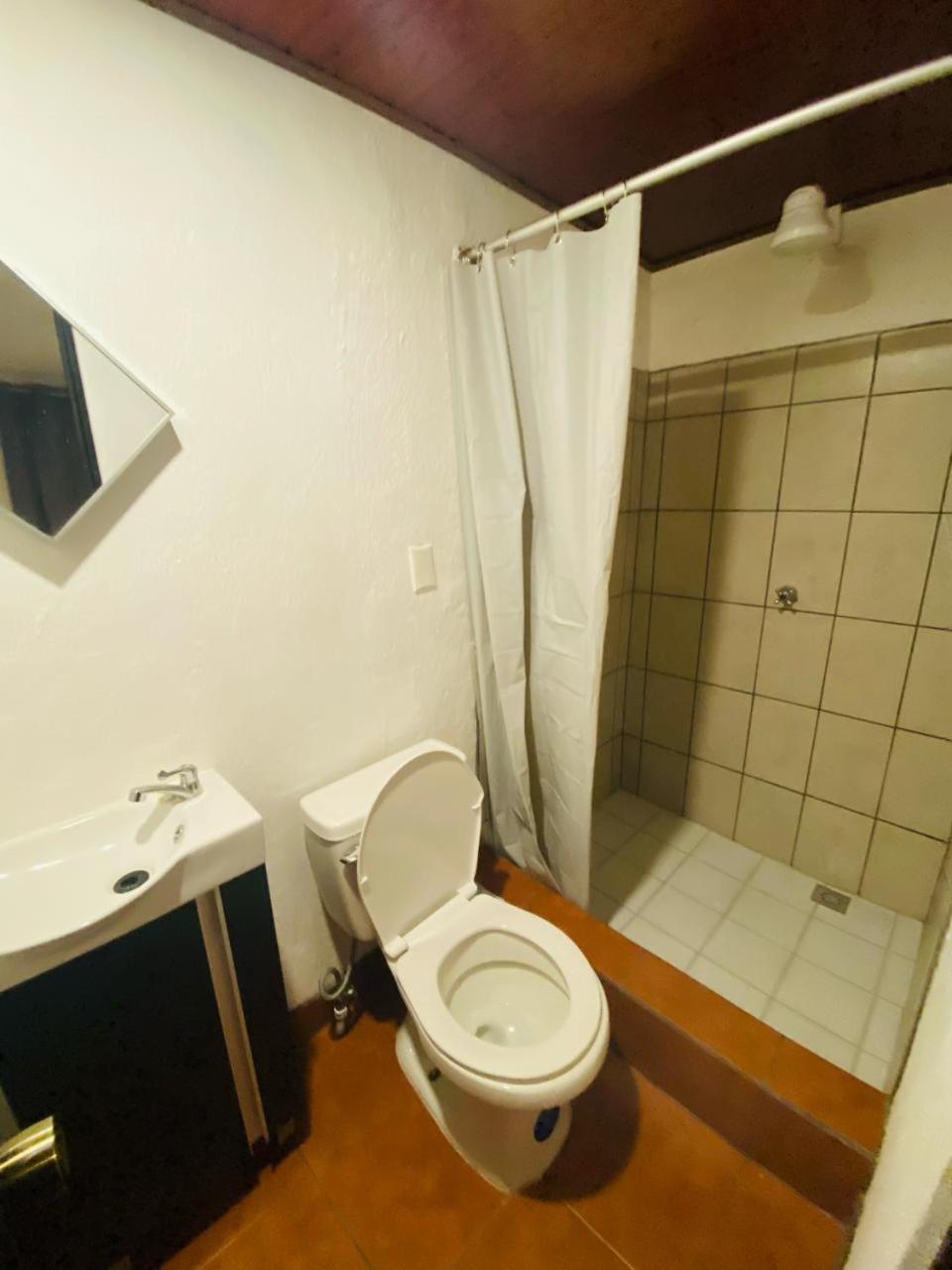 Hostal 17-52 Guatemala Dış mekan fotoğraf
