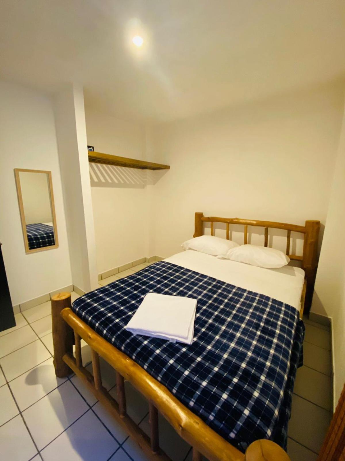 Hostal 17-52 Guatemala Dış mekan fotoğraf