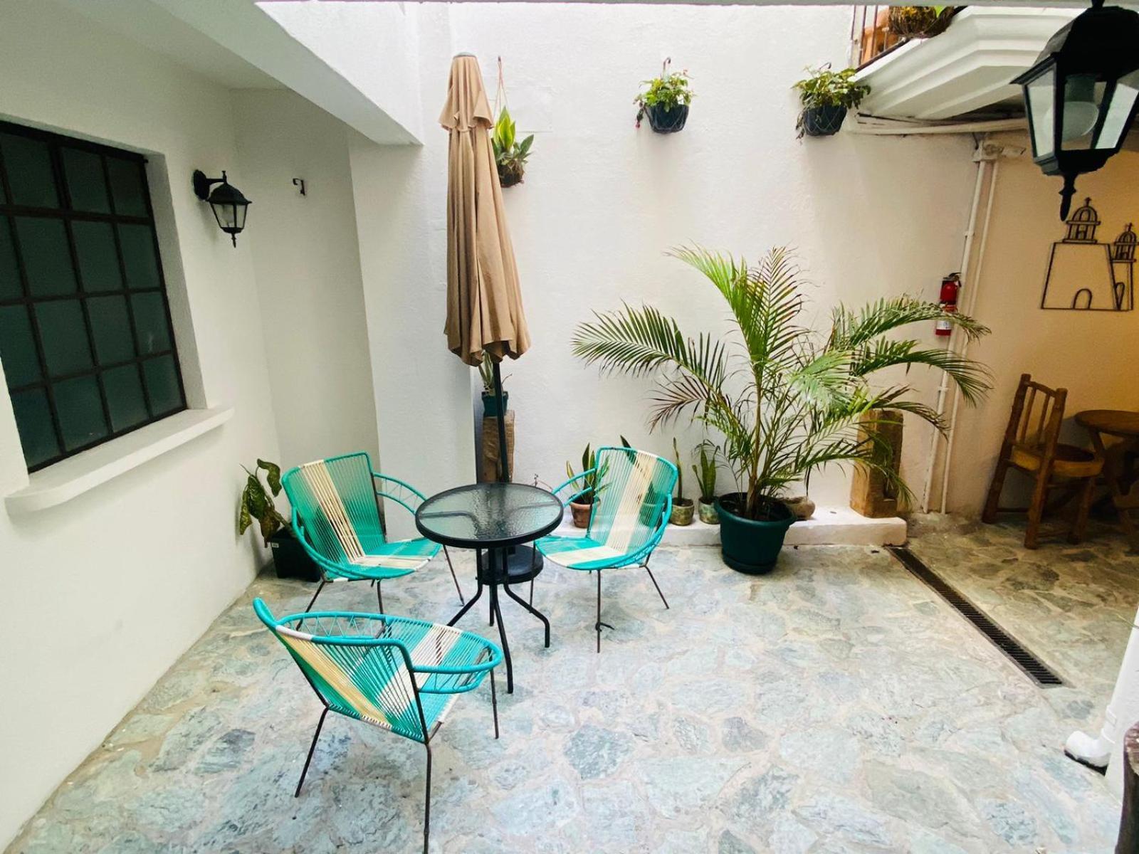 Hostal 17-52 Guatemala Dış mekan fotoğraf