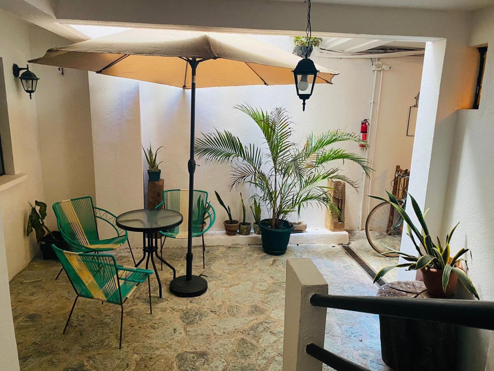 Hostal 17-52 Guatemala Dış mekan fotoğraf