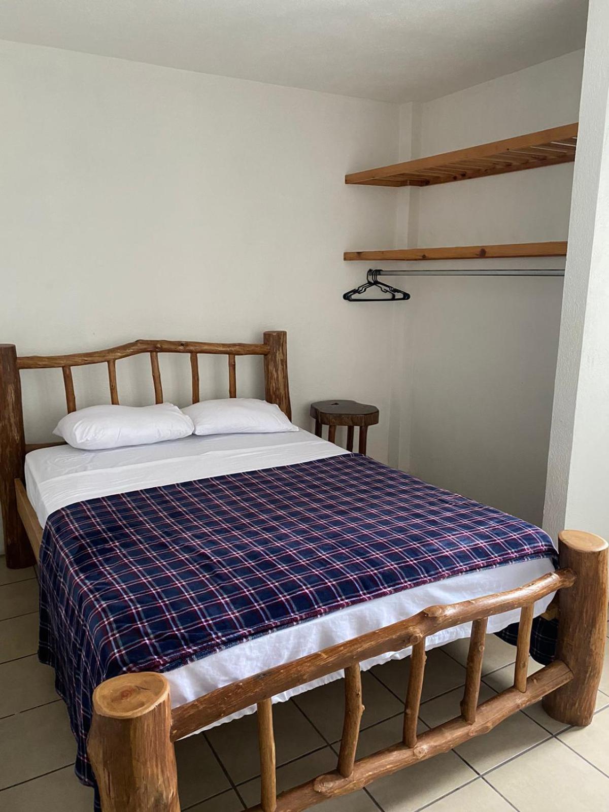 Hostal 17-52 Guatemala Dış mekan fotoğraf