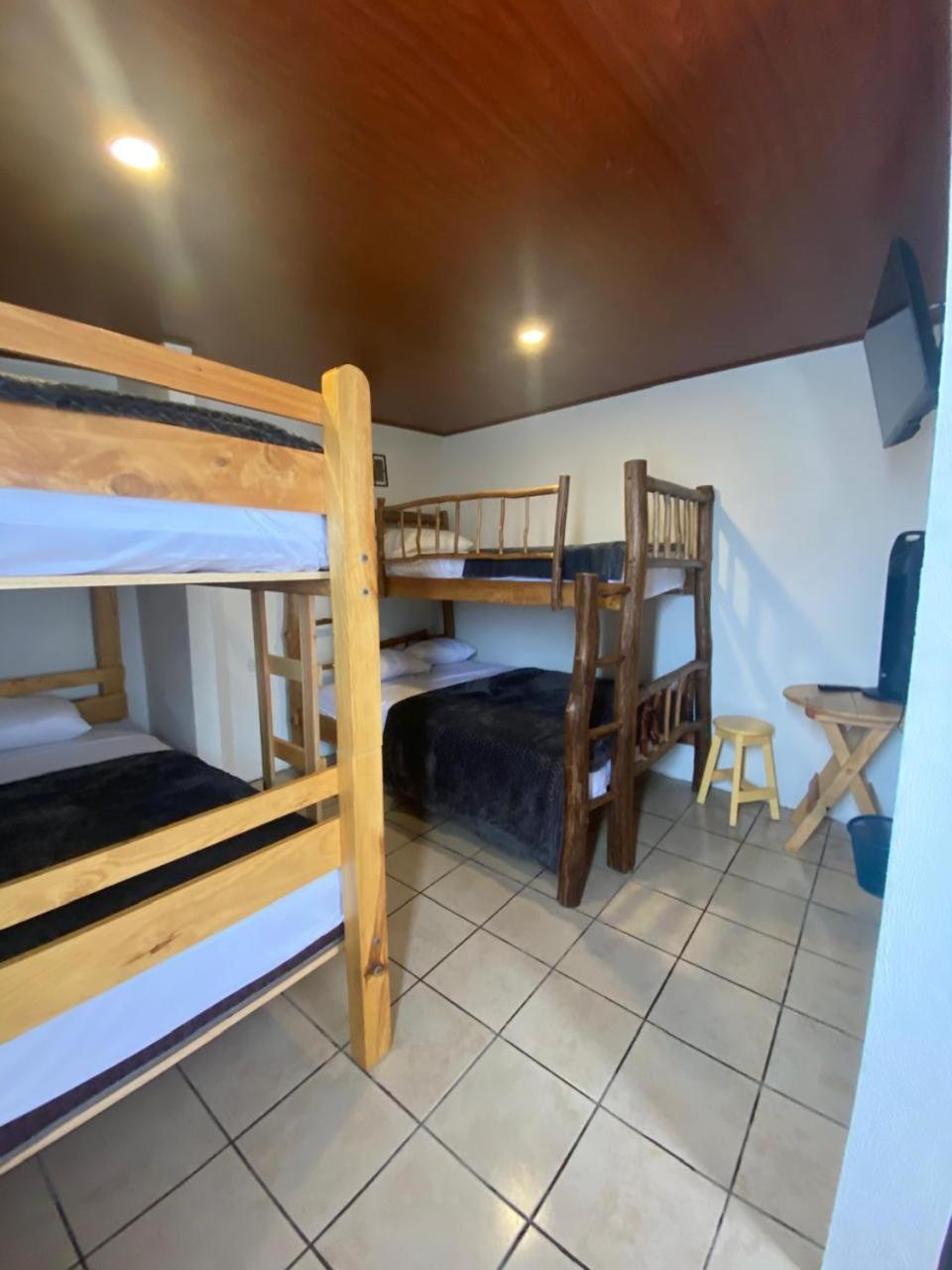 Hostal 17-52 Guatemala Dış mekan fotoğraf
